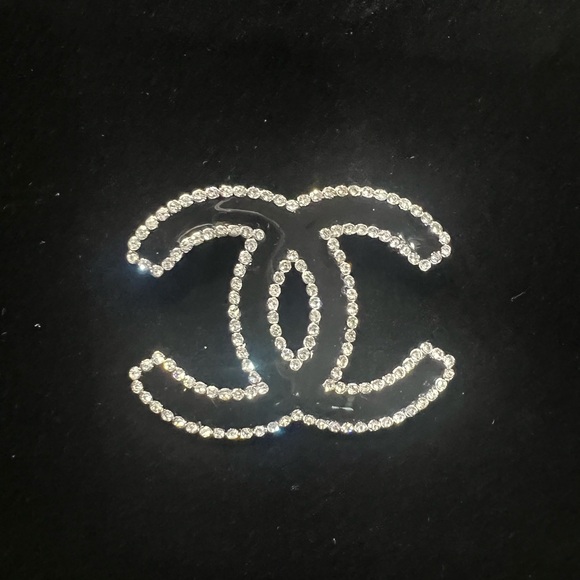 Chanel cc brooch pin - Picture 1 of 6